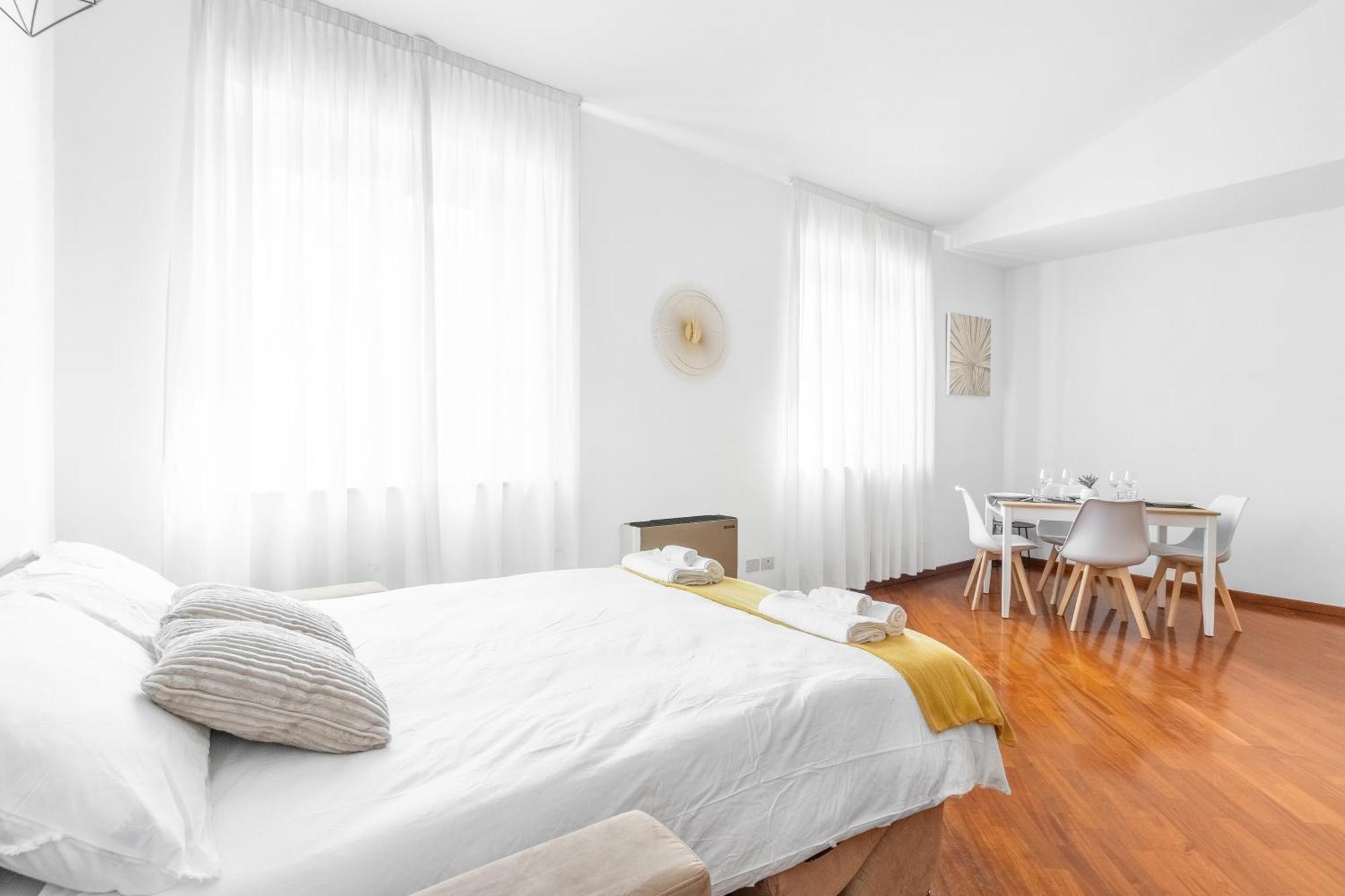 Central Luxurious Apartment Duomo A/C-Wi-Fi Free Milano Dış mekan fotoğraf